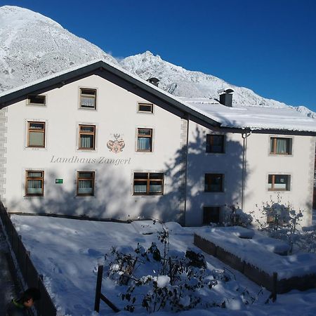Landhaus Zangerl - Kobelerhof Landeck Exteriér fotografie
