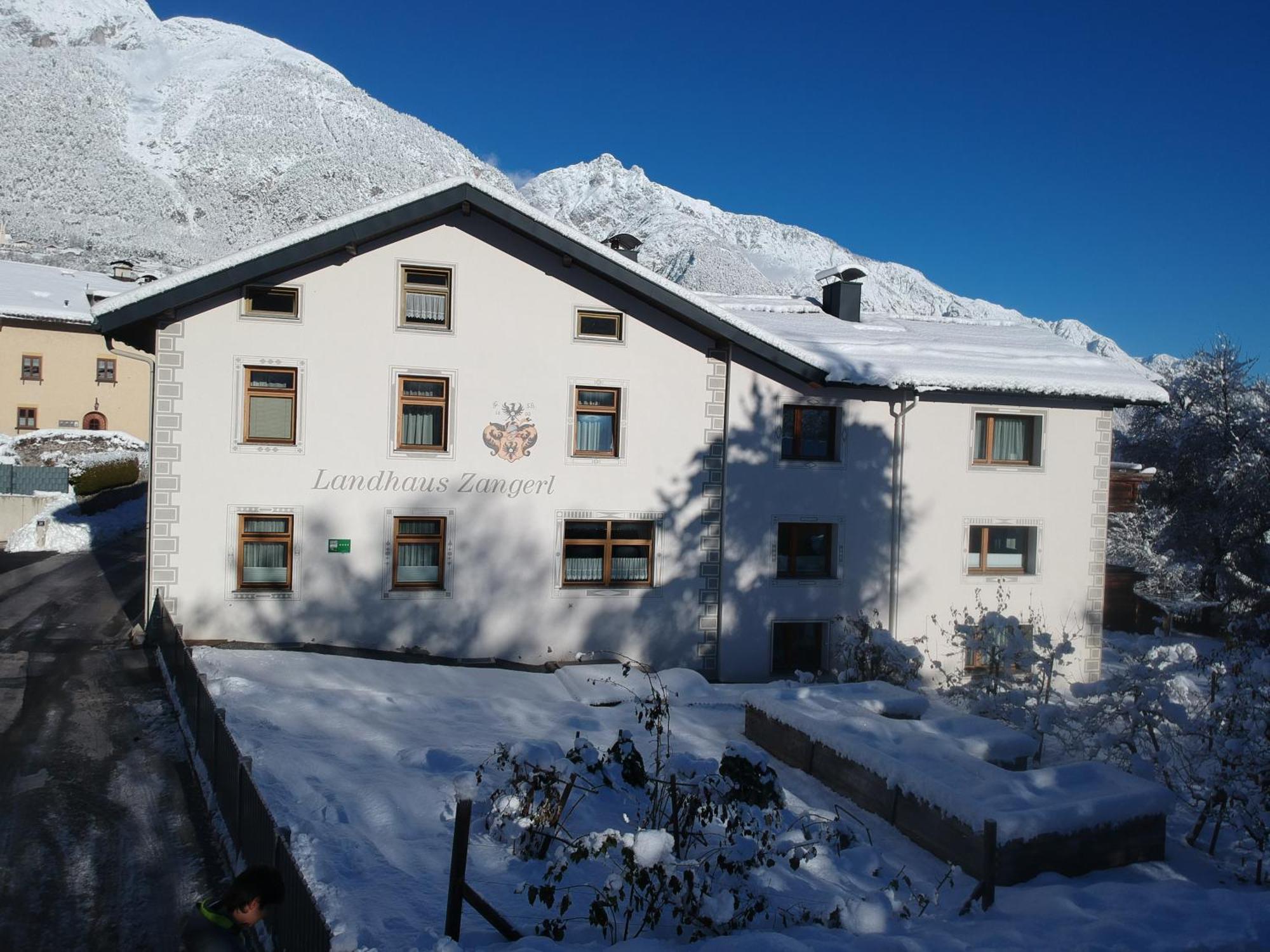 Landhaus Zangerl - Kobelerhof Landeck Exteriér fotografie