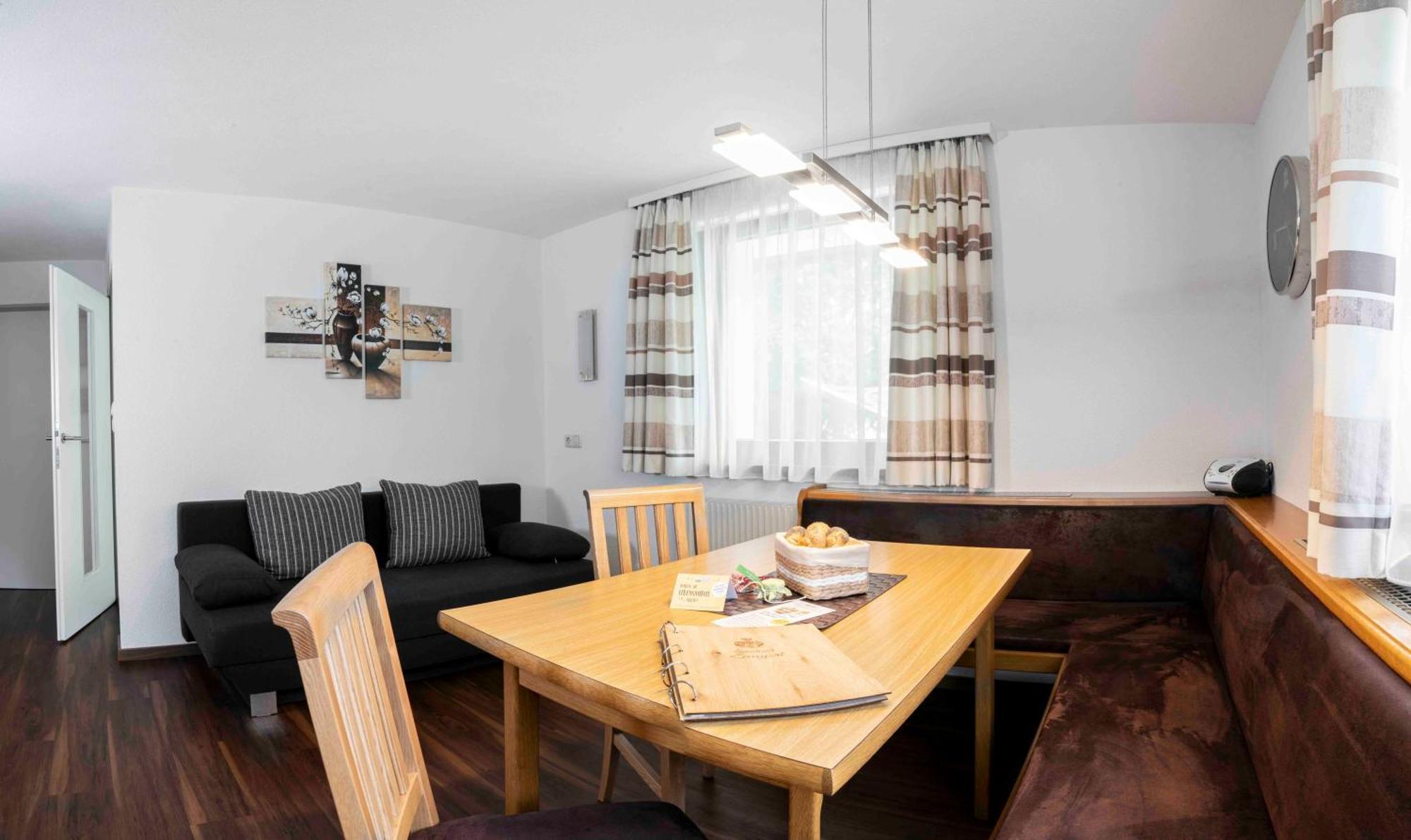 Landhaus Zangerl - Kobelerhof Landeck Pokoj fotografie