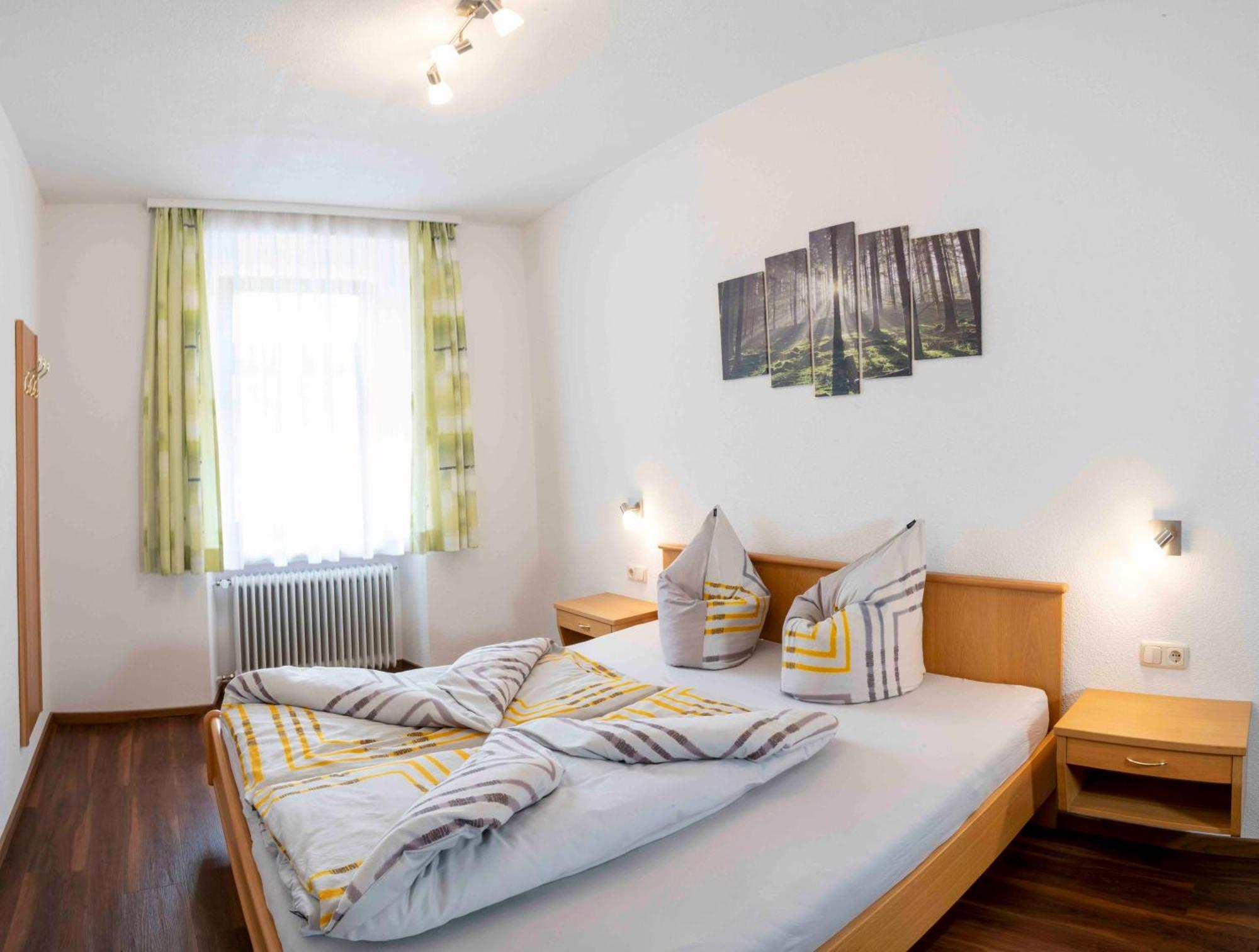 Landhaus Zangerl - Kobelerhof Landeck Pokoj fotografie